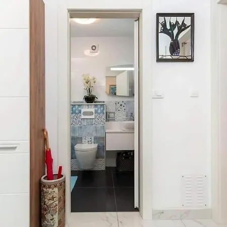 Διαμέρισμα Valsaline 2182 Πούλα