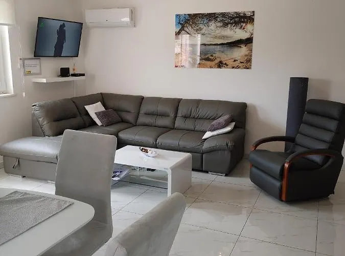 Lejlighed Valsaline 2182 Pula